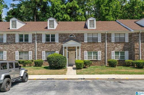 b-2118 Montreat Ln, VESTAVIA HILLS, AL, 35216-4022 | Card Image