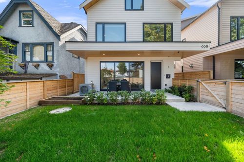1-638 E 46th Ave, Vancouver, BC, V5W2A3 | Card Image