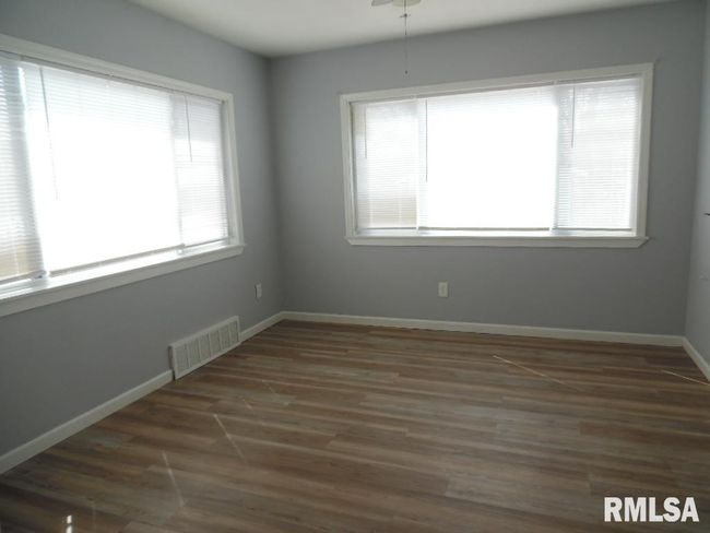 631 6 Th Ave S, House other with 2 bedrooms, 1 bathrooms and null parking in Clinton IA | Image 6