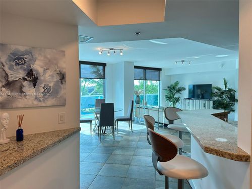 apt-404n-2641 N Flamingo Rd, Plantation, FL, 33323-1736 | Card Image