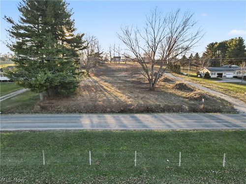 4087 Industry Rd, Rootstown, OH, 44272-9529 | Card Image