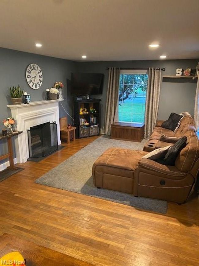 137 Delverne Avenue Sw, Sold in Canton Zoocasa