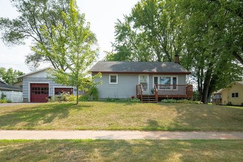 1135 Mansfield St, Chippewa Falls, WI, 54729-1722 | Card Image