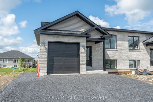 80 Portland Dr, Cornwall, ON, K6H0J5 | Card Image