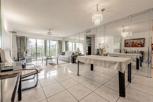 apt-406-200 178th Dr, Sunny Isles Beach, FL, 33160-2811 | Card Image