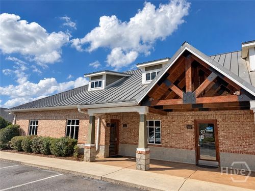 300-1040 Garland Dr, Bogart, GA, 30622-3201 | Card Image