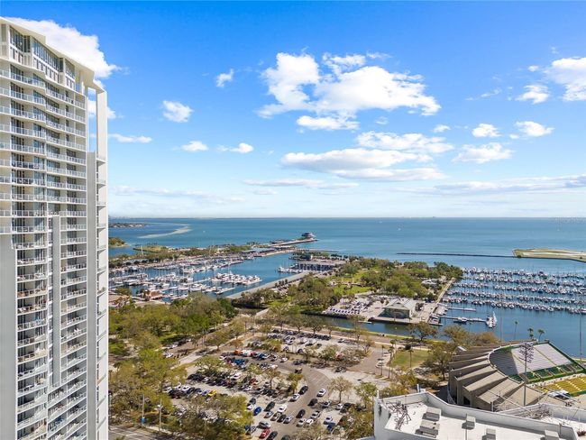 APT-2603 - 175 1 St St S, Condo with 1 bedrooms, 2 bathrooms and null parking in ST PETERSBURG FL | Image 55
