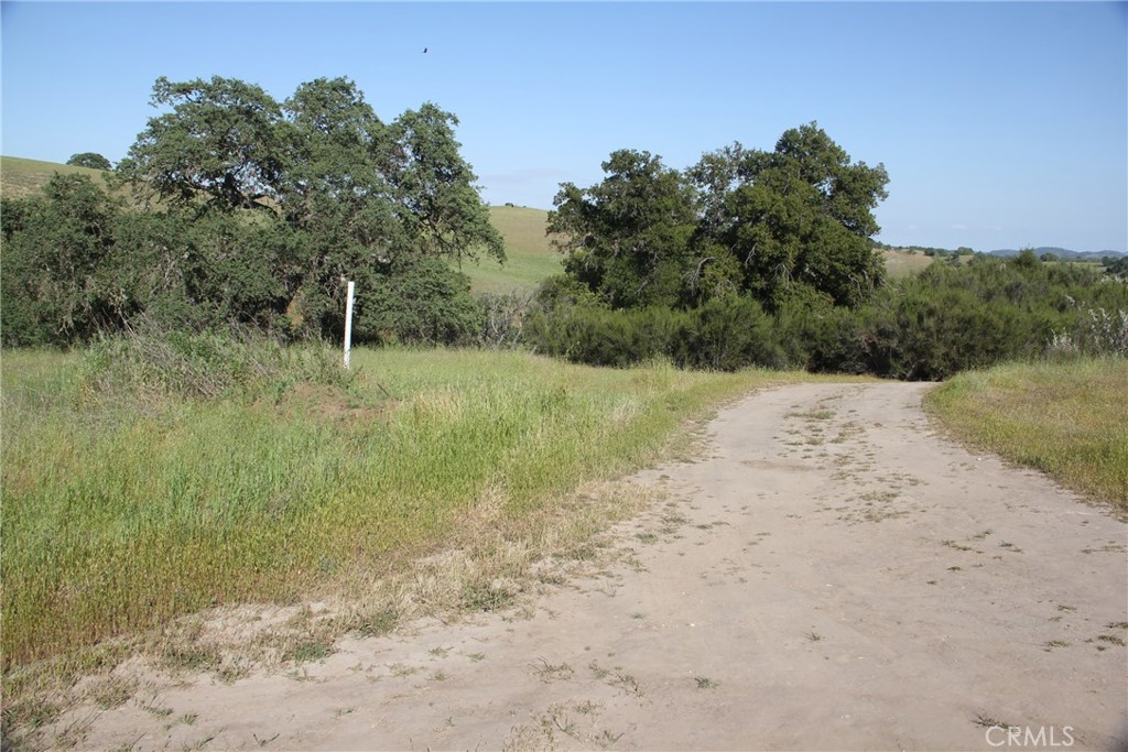 Land in Bradley 2