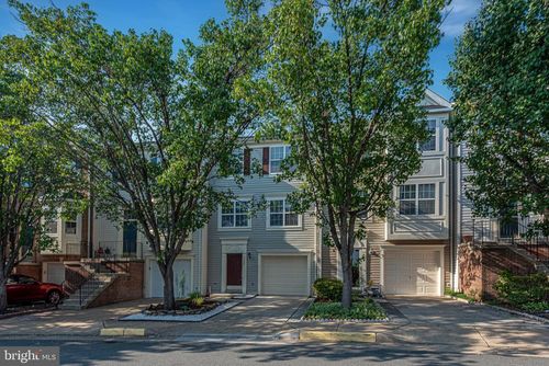 508 Kalmia Sq Ne, LEESBURG, VA, 20176-4013 | Card Image
