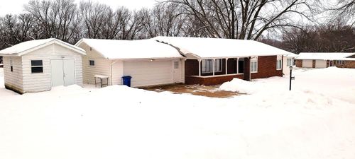 121 N Lowe St, Algona, IA, 50511-2324 | Card Image