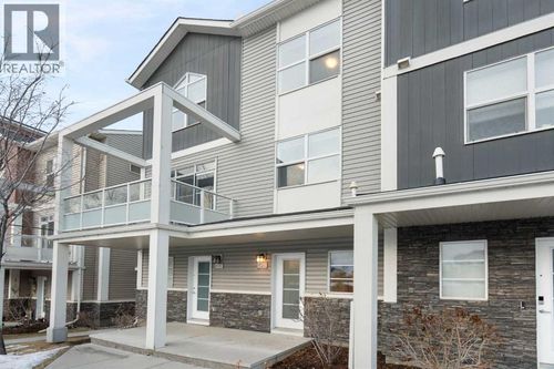 428 Redstone View Ne, Calgary, AB, T3N0M9 | Card Image
