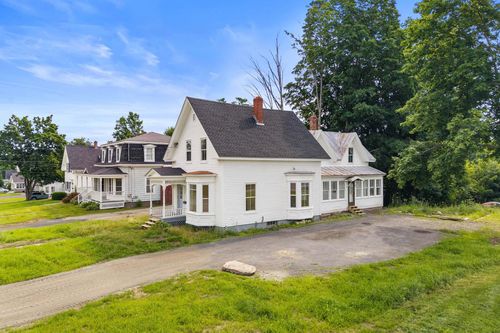 272 Main St, Pittsfield, ME, 04967-4399 | Card Image