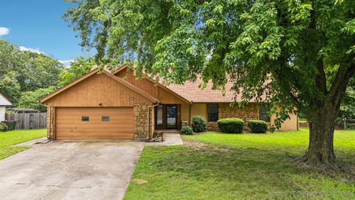 6947 S 30th West Ave, Tulsa, OK, 74132-1730 | Card Image