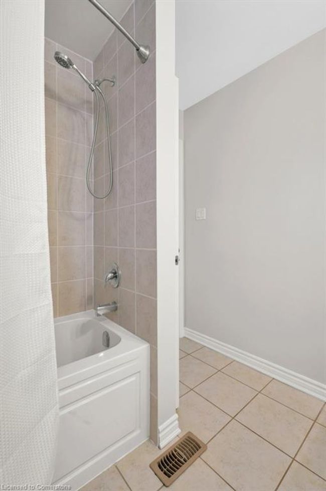 133 Ludolph St, Townhouse with 3 bedrooms, 3 bathrooms and 2 parking in Kitchener ON | Image 27