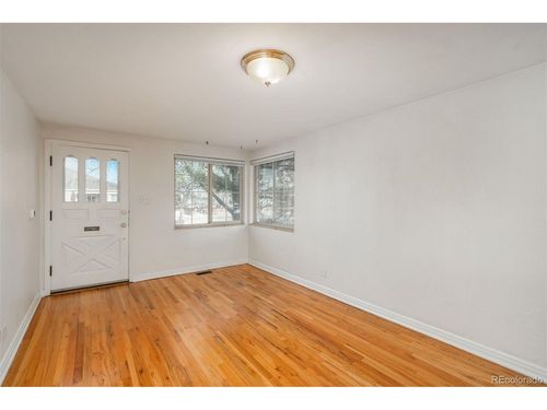 777 Forest St, Denver, CO, 80220-5168 | Card Image