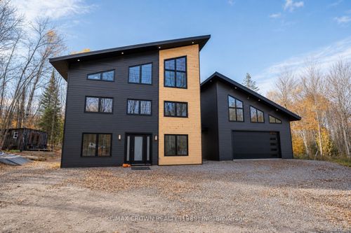 24 Sunvalley Way, Powassan, ON, P0H1Z0 | Card Image