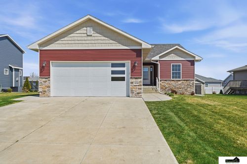 2456 N Columbia Ave, Seward, NE, 68434-1534 | Card Image
