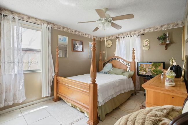 3261 Salinas Way, House other with 4 bedrooms, 2 bathrooms and null parking in Miramar FL | Image 14
