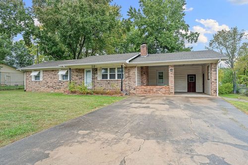 446 W Pickens Rd, Pea Ridge, AR, 72751-2401 | Card Image
