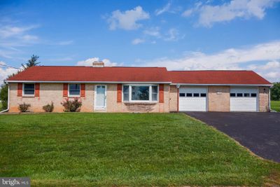 8144 Orchard Road, House other with 3 bedrooms, 1 bathrooms and null parking in THOMASVILLE PA | Image 2