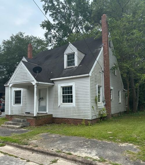 105 Roberson Avenue, Williamston, NC, 27892 | Card Image
