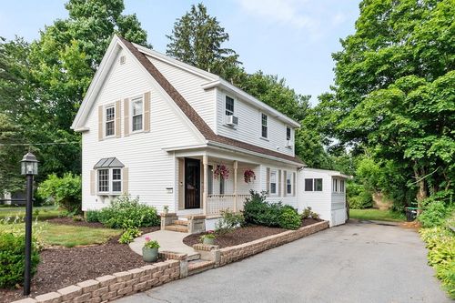46 Charles St, West Bridgewater, MA, 02379-1602 | Card Image
