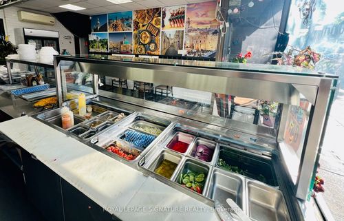 761 Dundas St W, Toronto, ON, M6J1T9 | Card Image