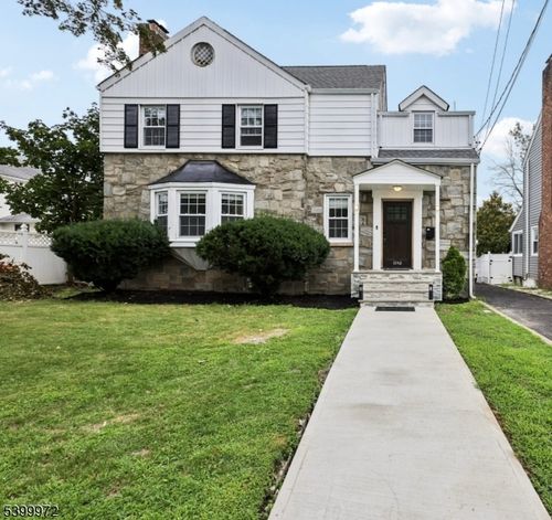 1042 Battle Hill Ter, Union, NJ, 07083-4802 | Card Image