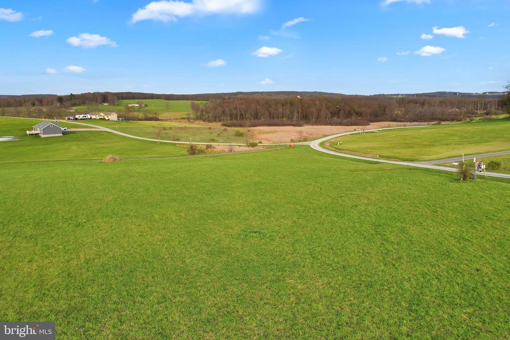 Land in BRUCETON MILLS