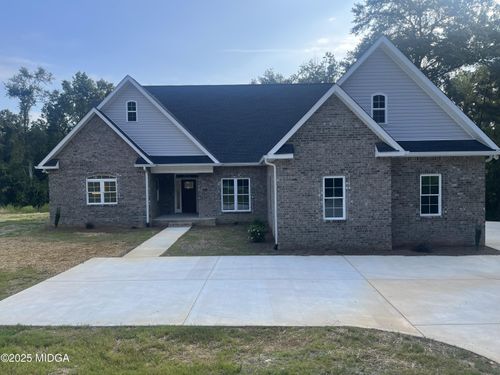 180 Ridge Cir, Macon, GA, 31216-5694 | Card Image