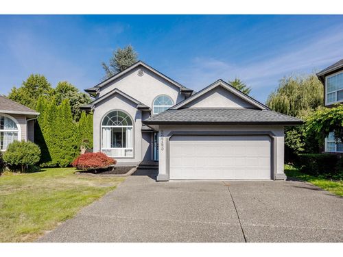 20763 91a Ave, Langley, BC, V1M2P6 | Card Image