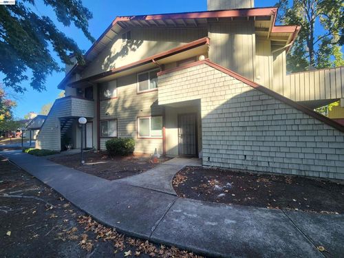 27162 Tampa Ave, Hayward, CA, 94544-4458 | Card Image