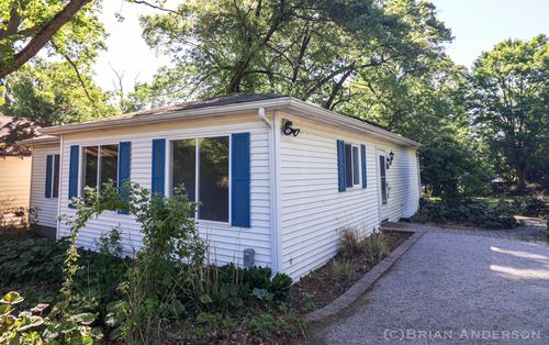 6265 W Old Channel Trl, Montague, MI, 49437-9305 | Card Image
