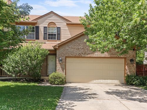 5626 Prince Woods Cir, Indianapolis, IN, 46224-6154 | Card Image