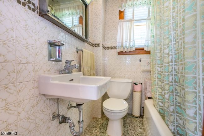 63 2 Nd Ave, House other with 4 bedrooms, 2 bathrooms and null parking in Garwood NJ | Image 12