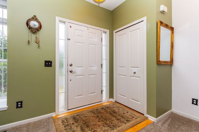 179 Center Blvd, Condo with 2 bedrooms, 3 bathrooms and null parking in Wixom MI | Image 4