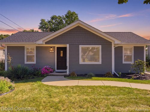 1112 Millard Ave, Royal Oak, MI, 48073-2769 | Card Image