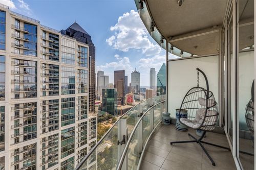 2802-1918 Olive Street, Dallas, TX, 75201 | Card Image