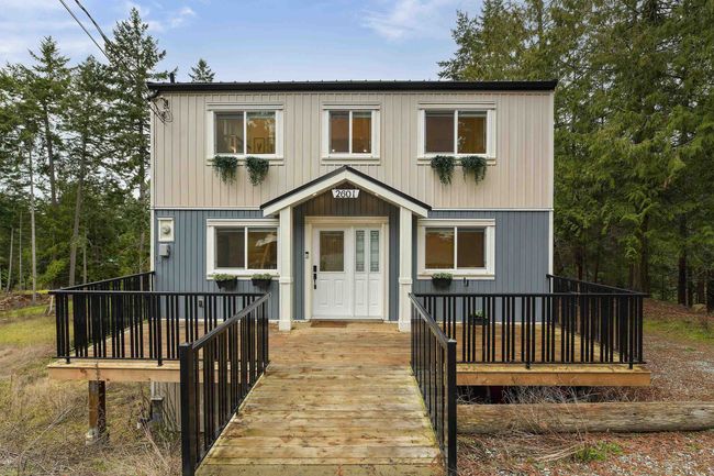 2601 Gunwhale Road, House other with 3 bedrooms, 2 bathrooms and 2 parking in Pender Island BC | Image 2