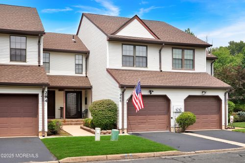 285 Longwood Dr, Manalapan, NJ, 07726-3856 | Card Image