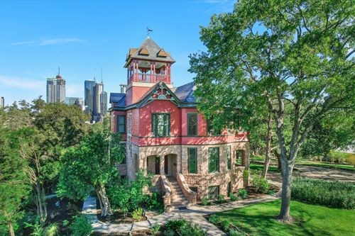 400 Academy Dr, Austin, TX, 78704-1813 | Card Image