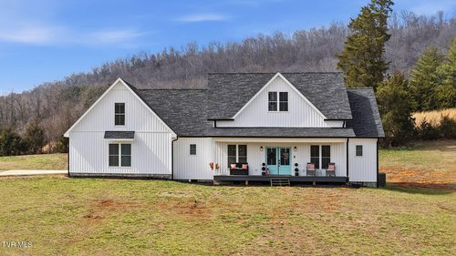 260 Chuckey Ruritan Rd S, Chuckey, TN, 37641-5179 | Card Image