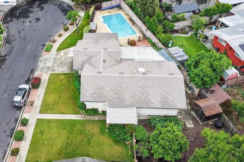 1355 Chandler Ct, Livermore, CA, 94551-1903 | Card Image