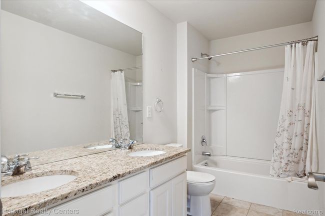 50540 Paine St, House other with 5 bedrooms, 4 bathrooms and null parking in Canton MI | Image 40