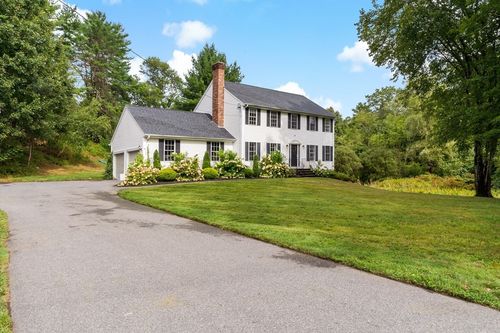 130 Summer St, Rehoboth, MA, 02769-1720 | Card Image