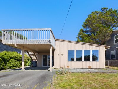 4463 Pacific Ave, House other with 2 bedrooms, 2 bathrooms and null parking in Cannon Beach OR | Image 1