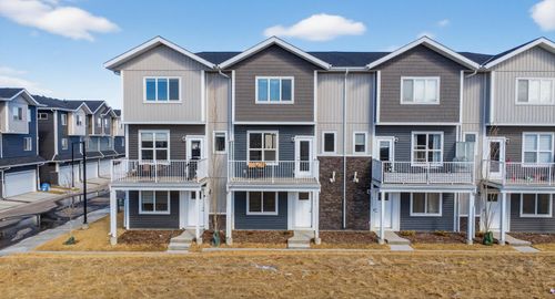 403-137 Red Embers Link Ne, Calgary, AB, T3N2G4 | Card Image