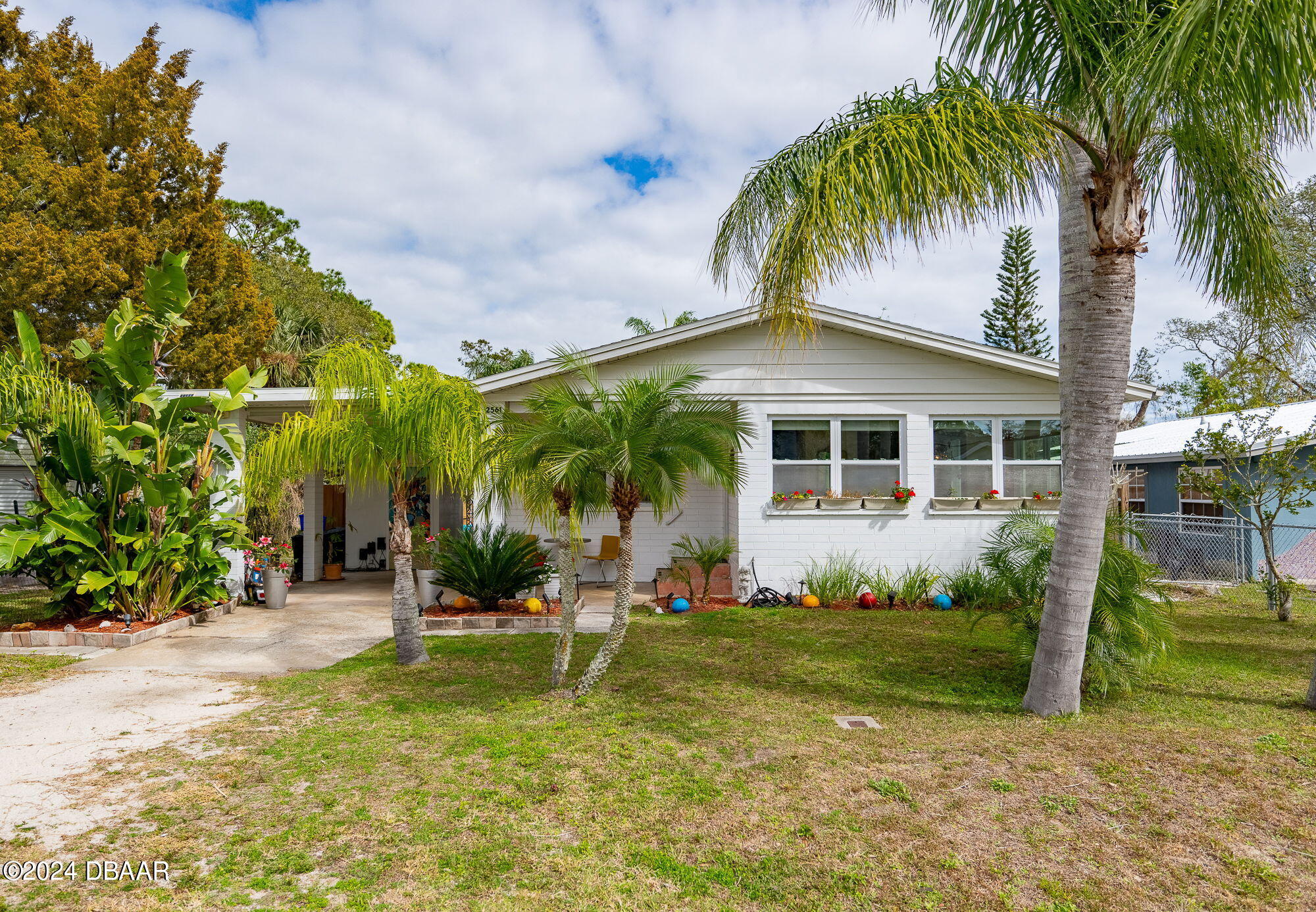 Arlington Ave, New Smyrna Beach, FL 32168