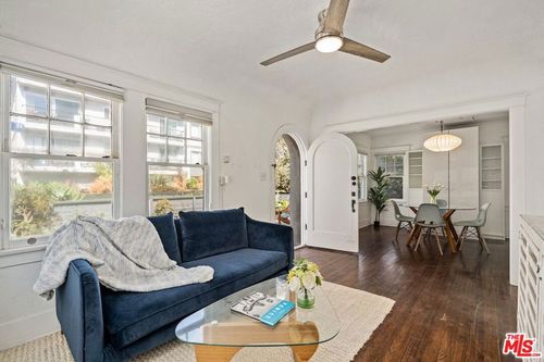 14 Northstar St, Marina del Rey, CA, 90292-6705 | Card Image