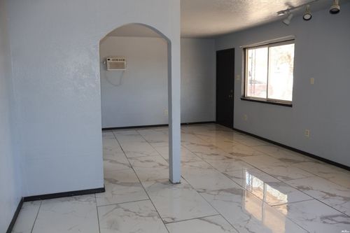 516 N Sage Ave, Grants, NM, 87020 | Card Image